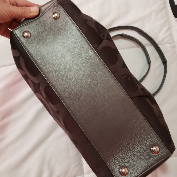 COACH - Picture 3 of 11